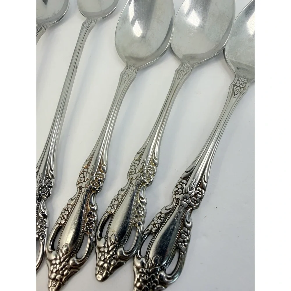 ONEIDA DISTINCTION DELUXE HH Stainless RAPHAEL 3 Iced Tea Spoons 3 Teaspoons